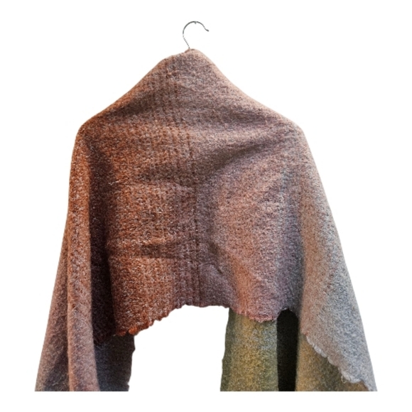 Zara Gradient Fringed Wrap Scarf Shawl Chunky Cozy Textured Ombré Oversized - Picture 2 of 7
